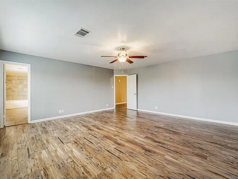 928 Justeford Dr — Photo 16