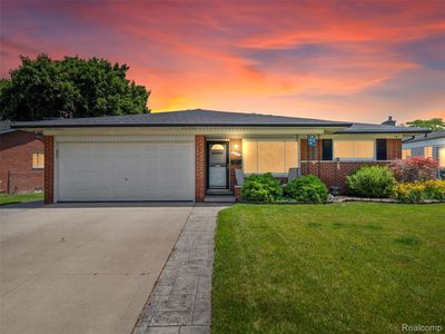 34320 Amsterdam Dr, Sterling Heights, MI, 48312