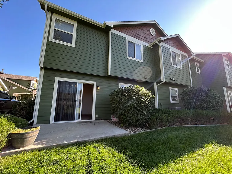 802 Waterglen Dr #E22 — Photo 21