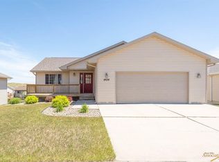 4634 Three Rivers Dr, Rapid City, SD 57701
