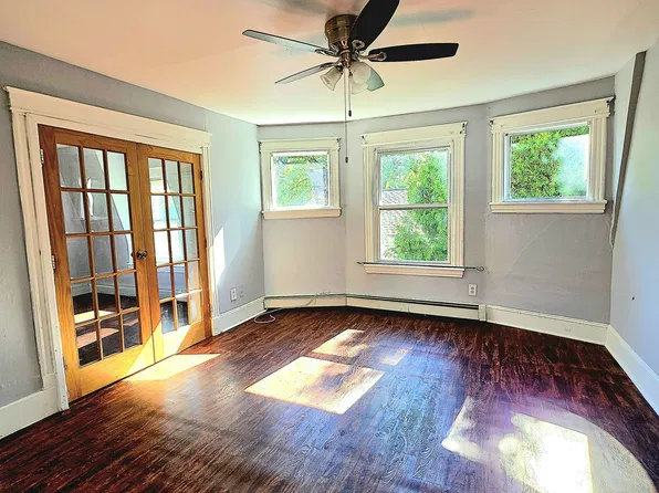 181 Monmouth Ave, Waterbury, CT 06704
