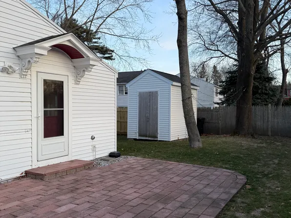 94 Chapel St #3, South Portland, ME 04106