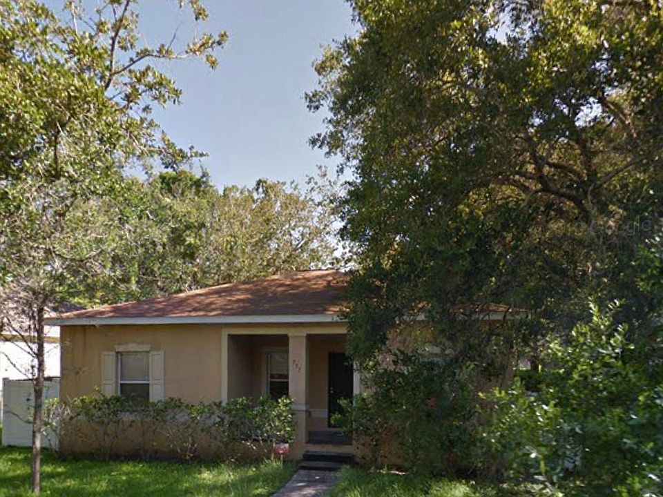 1st image of 735 15th Ave S