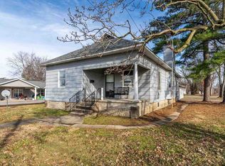 1103 N Monroe St, Marion, IL 62959