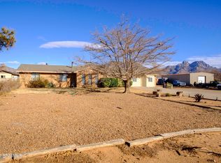 6634 Hawk Rd, Las Cruces, NM 88012