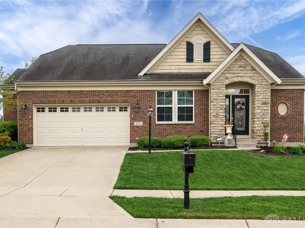 235 Clearsprings Dr, Springboro, OH 45066