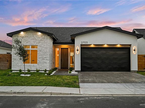 2nd image of 2705 E Pecos Rd