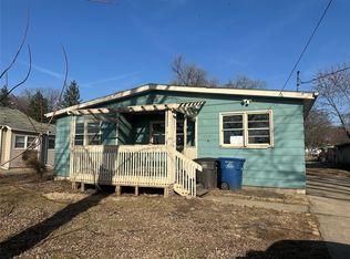 2809 E 24th St, Des Moines, IA 50317