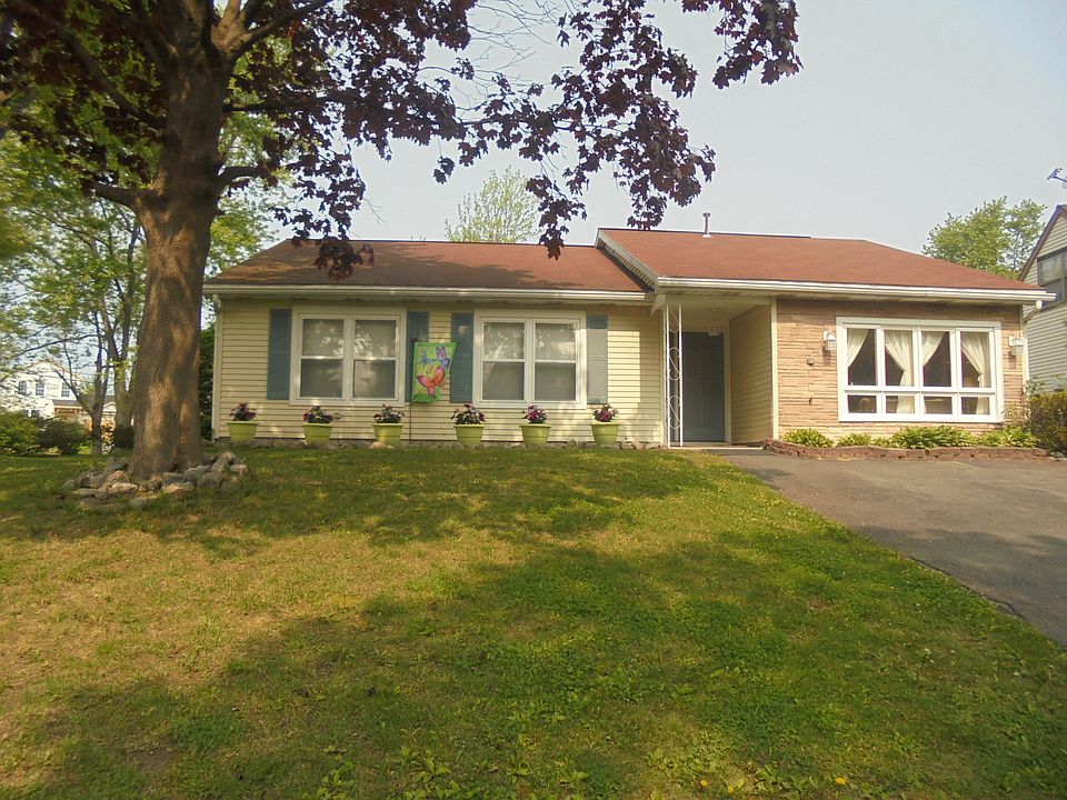 Beautiful Glen Meadows Home
