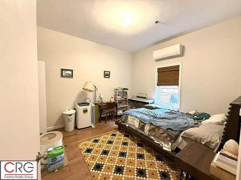 184 Bunker Hill St #2 — Photo 12