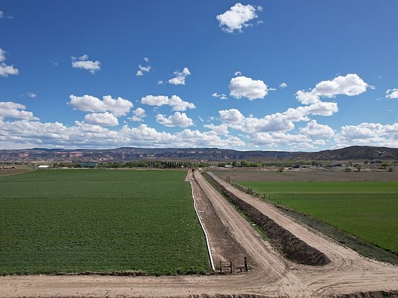 3rd image of 1226 M 1/4 Rd