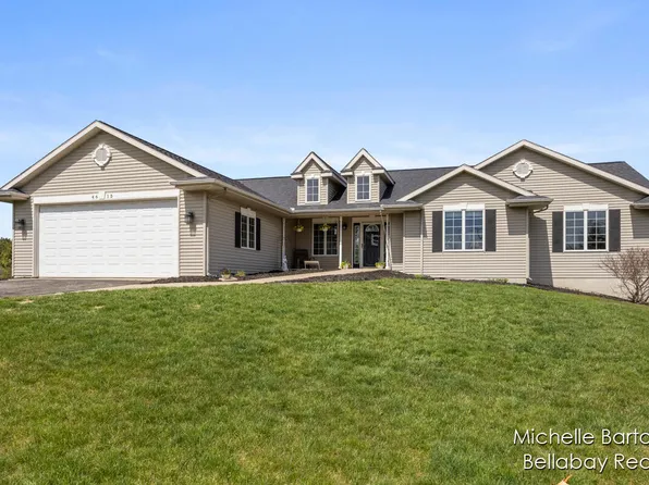 4615 Seven Mile Rd NE, Belmont, MI 49306