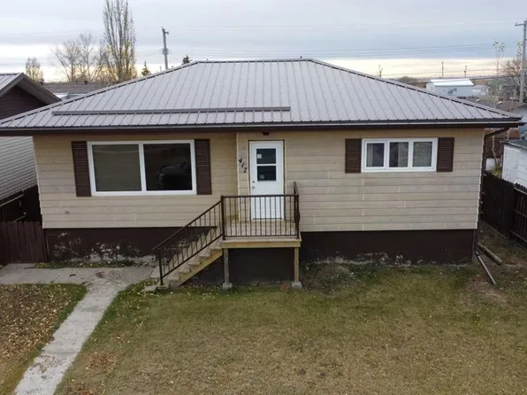 417 N 2nd Ave W, Hanna, AB T0J 1P0