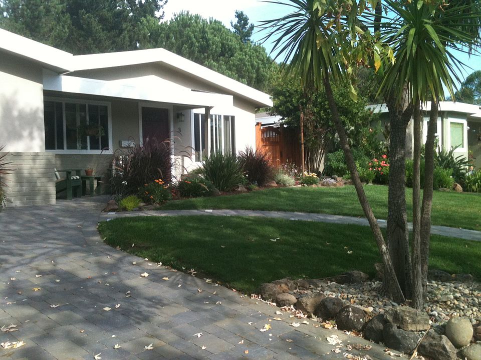 Curb appeal from street
