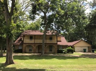 506 Oyster Creek Dr, Richwood, TX 77531
