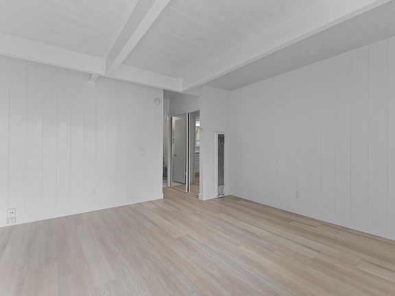 2nd image of 3917 Haines St #3915.5