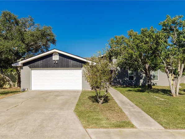 110 Wehring Ln, Aransas Pass, TX 78336