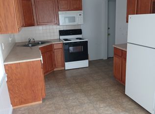 804 County Line Rd, Kansas City, KS 66103