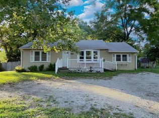 11704 Blue Ridge Blvd, Kansas City, MO 64134