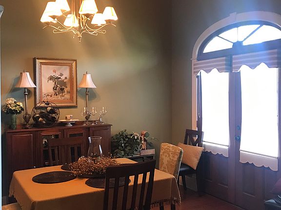2nd image of 6206 Coty Dr