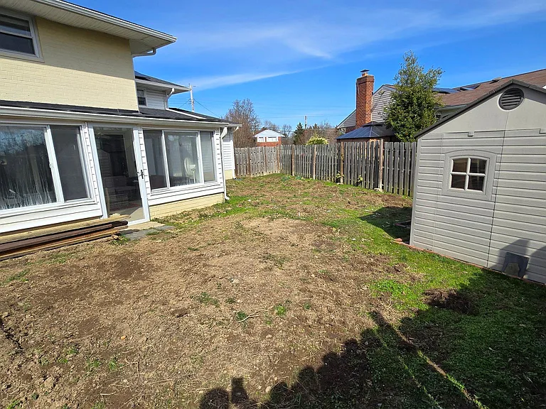 Towanda Rd — Photo 27