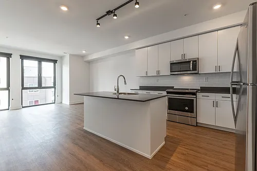 1525 Ridge Ave #304A Photo 1