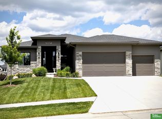 6513 S 208th Ave, Elkhorn, NE 68022