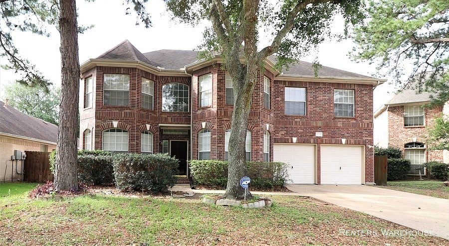1st image of 15335 Garett Green Cir