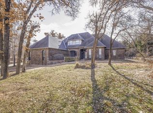 3820 Bent Tree Dr, Edmond, OK 73034