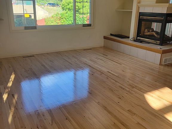 5th image of 5516 Lawrence Ln Unit B