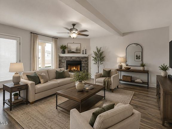 4th image of 455 Shadow Glen Ct