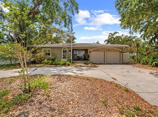 219 Rialto Way NE #211, Saint Petersburg, FL 33704