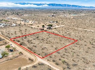 12432 La Mirada Rd, Phelan, CA 92371