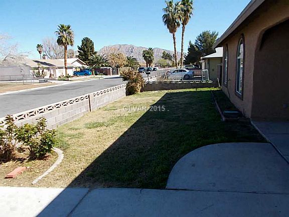 2nd image of 4645 Yuma Ave