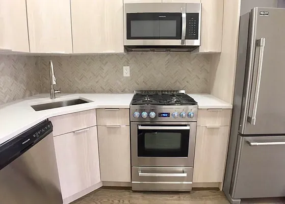 Rented by Evergreen Realty & Investments | media 25