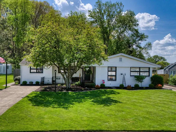1018 Lanreco Blvd, Lancaster, OH 43130
