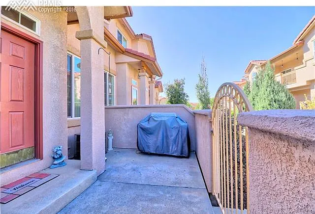 4774 Sand Mountain Point — Photo 1