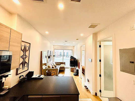 Rented by GROOME REALTY LLC | media 18