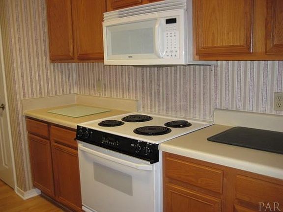 5th image of 7820 Homestead Cir