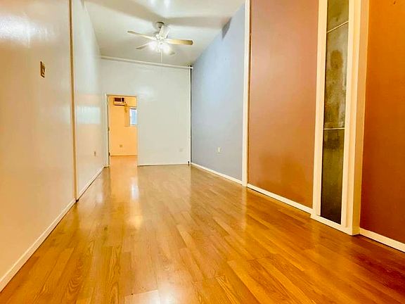5th image of 684 Lorimer St #1