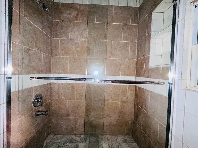 Full shower - New