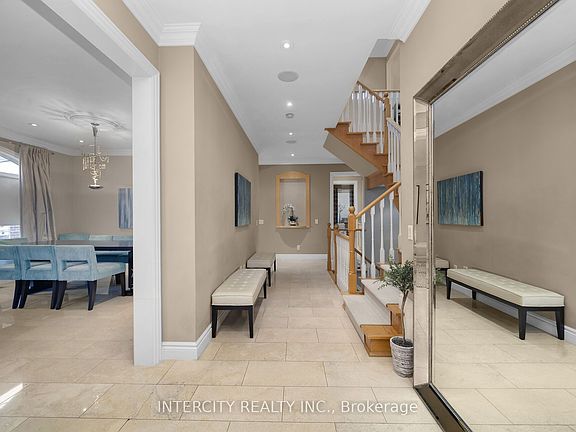 4th image of 59 Kimber Cres