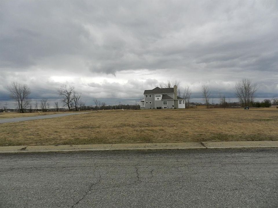 2nd image of 524 Jenna Dr