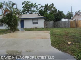 4695 Todd St, Lake Worth, FL 33463