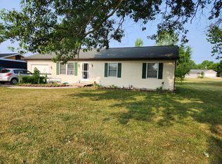 145 Pershing Dr, Saint Marys, OH 45885