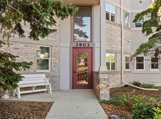 3903 Heather Valley Rd APT 204, Sheboygan, WI 53083