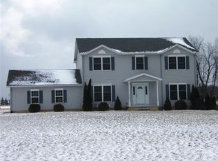 7708 Sunset Dr, Manchester, MI 48158