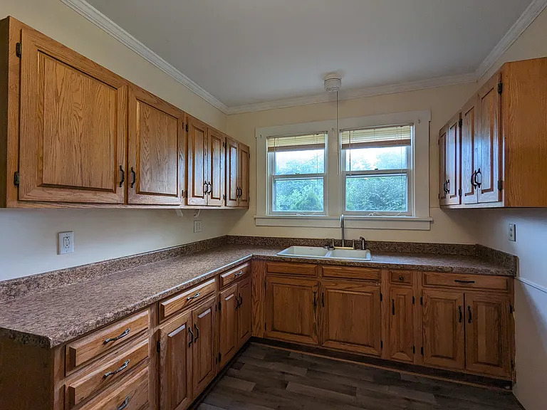 1640 W 650 N — Photo 20