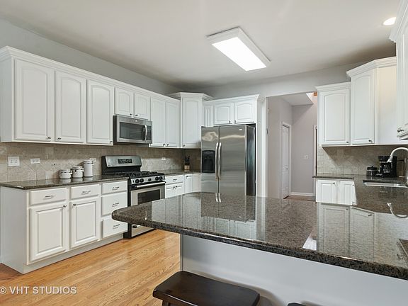 5th image of 23769 N Lakeside Dr