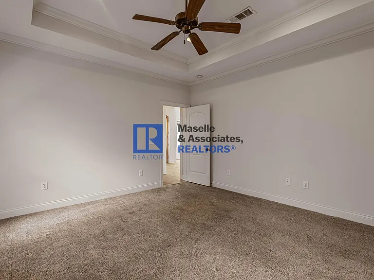 153 Hartfield Dr — Photo 23